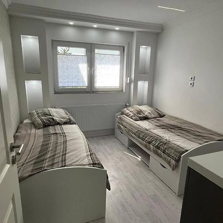 피네베르크 Reihenhaus In Ruhiger Lage 아파트 외부 사진